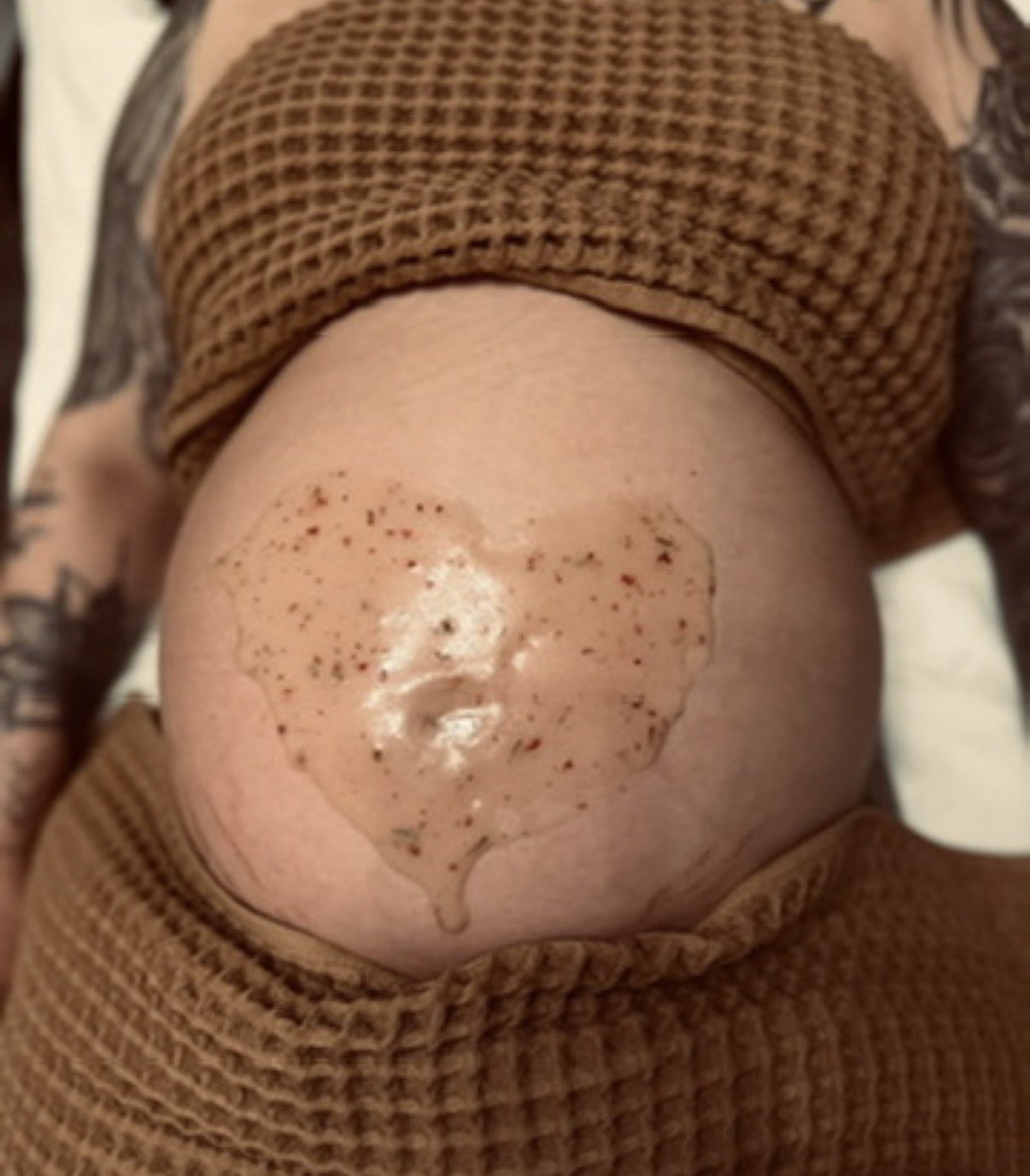 Belly facial for expectant mothers