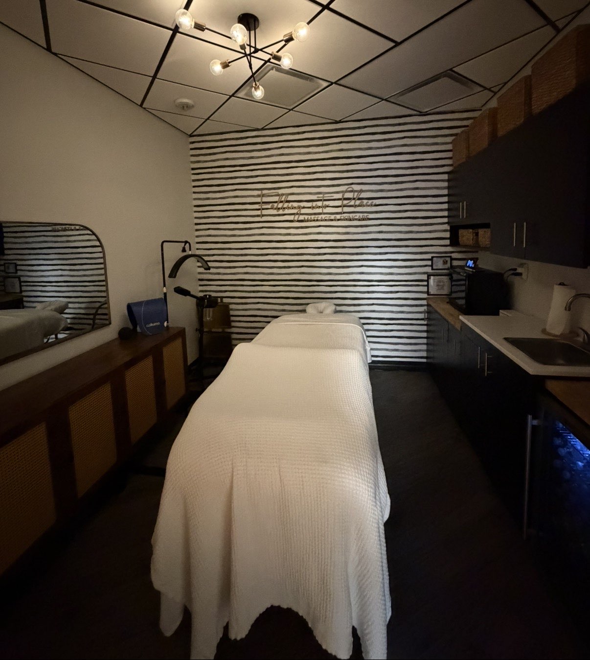 Treatment room at Falling into Place